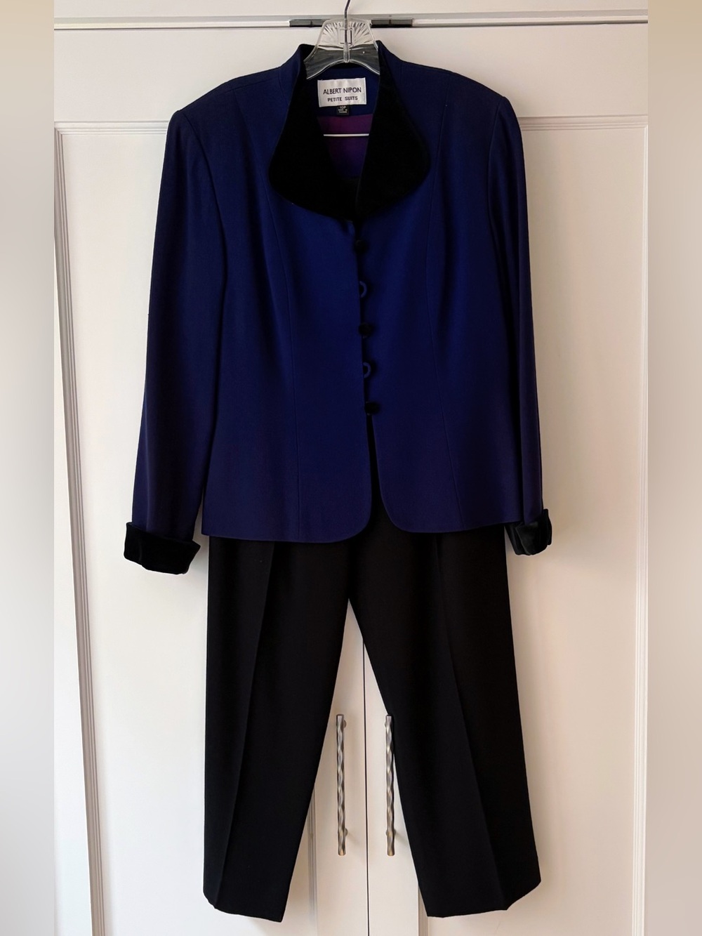 Albert Nipon Petite 10P Wool Pantsuit Blue Black Velvet Trim Vintage